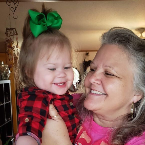 Meet your Posher, Felesia - Picture 1 of 1